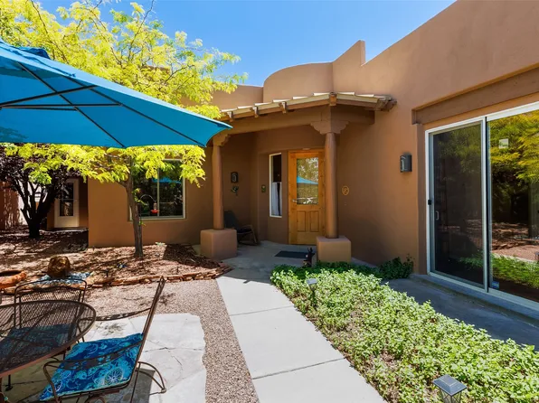 14 Prairie Crest Dr, Santa Fe, NM 87508