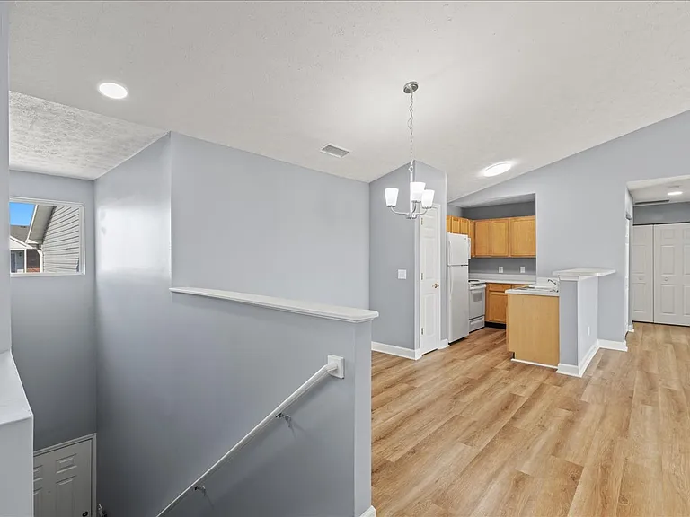 Cross Lake Apartments — Photo 8