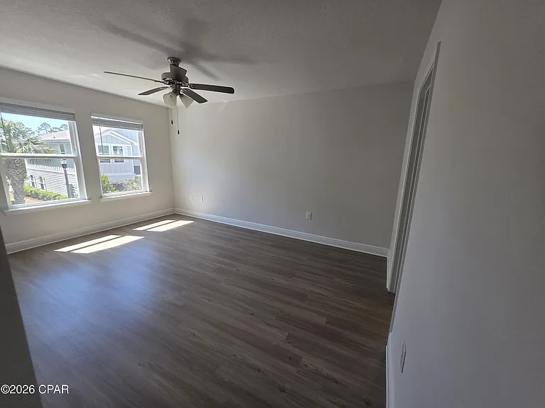 106 Cascade Fls — Photo 16