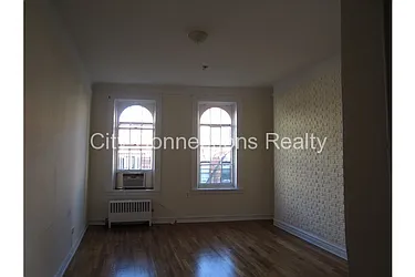 Rented by City Connections Realty