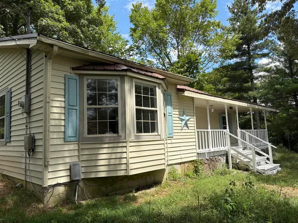 3215 Old Gallatin Rd, Scottsville, KY 42164