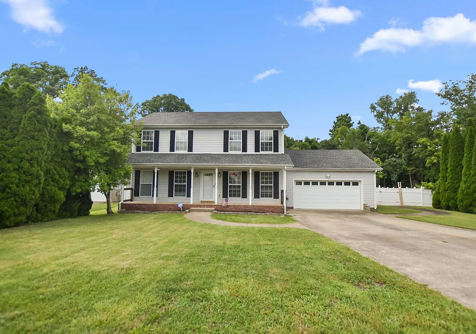 Pet Friendly Three Bedroom! — Photo 1