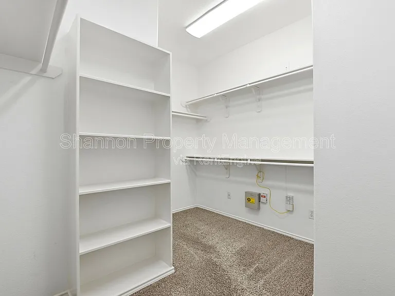 5342 Gibralter Pl — Photo 37