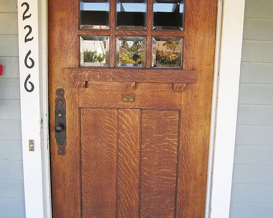 4th image of 2266 W 29th St