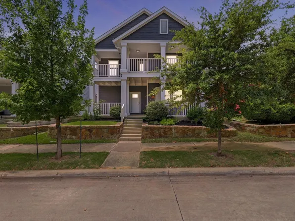 1208 Spanish Moss Dr, Aubrey, TX 76227