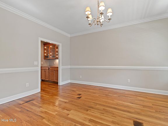 5th image of 2109 Oyster Harbour Parkway SW
