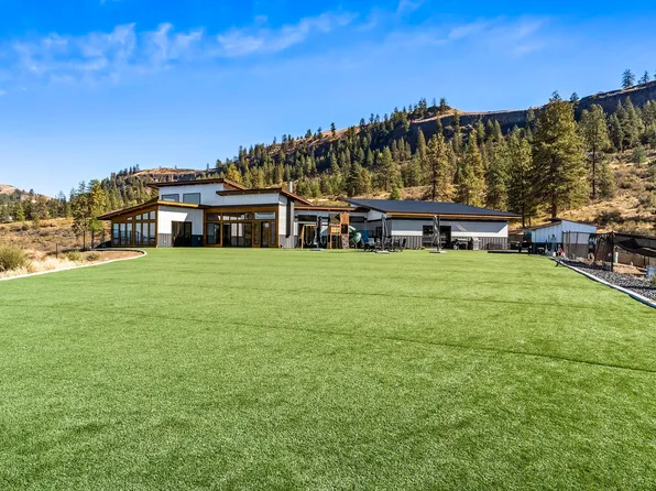 29249 E Rock Land Way E, Davenport, WA 99122