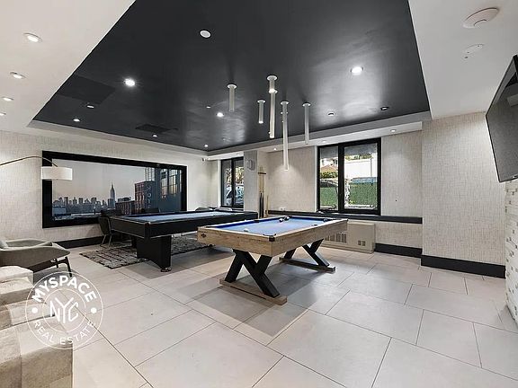 5th image of 1825 Ocean Ave #9L