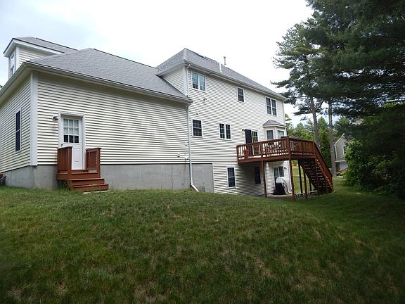 4th image of 10 Eagle Dr