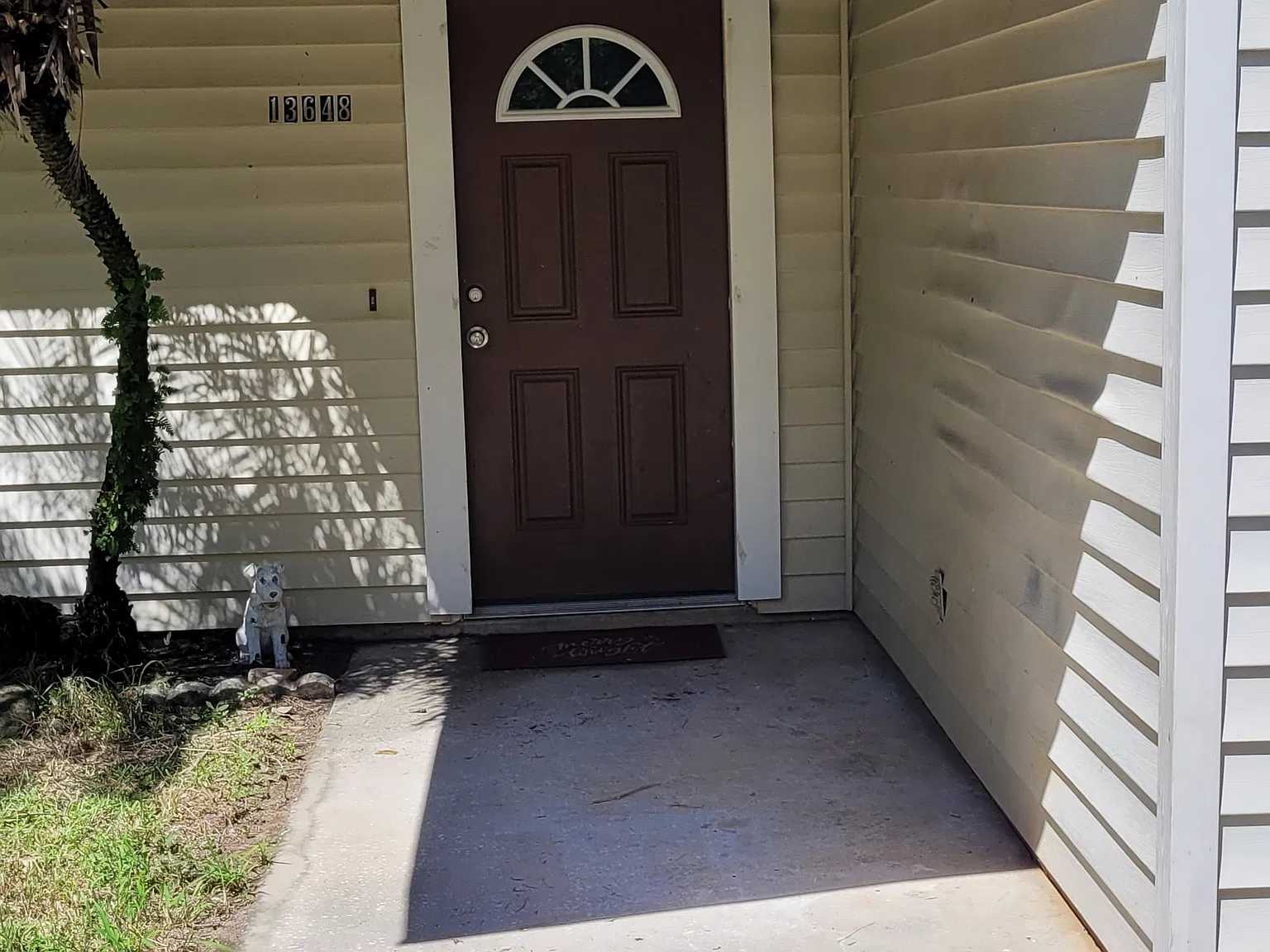 13648 Helen St — Photo 2