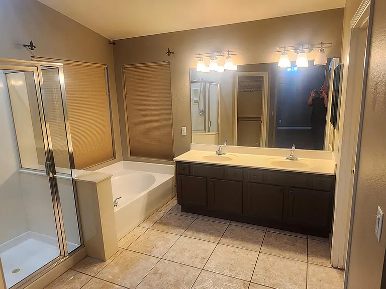 20608 N 74th Ln — Photo 22