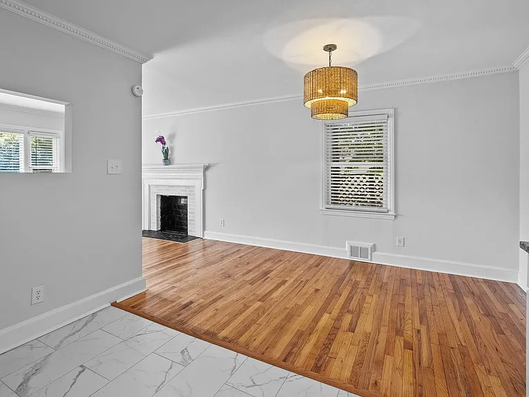 424 Peyton St — Photo 10