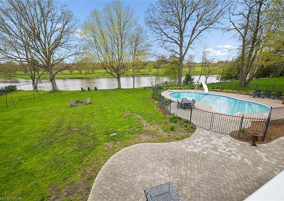 1st image of 306 Golf Course Rd