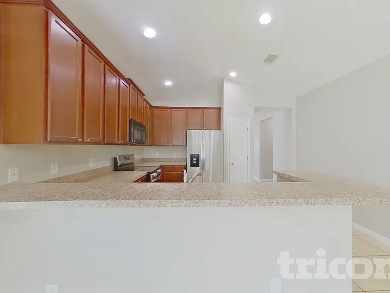 3720 Briarwood Estates Cir — Photo 6