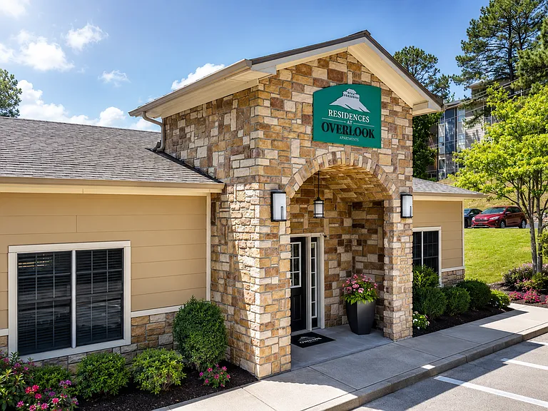 Residences At The Overlook — Photo 5