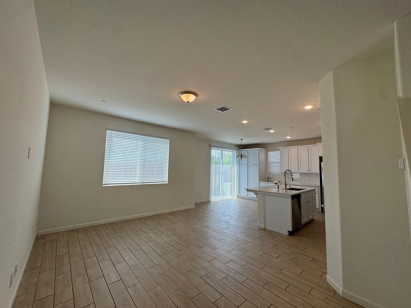 3518 - Jada Marketing LLC — Photo 3