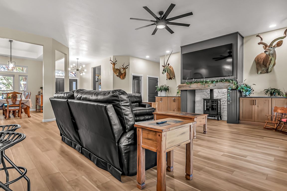 next background image