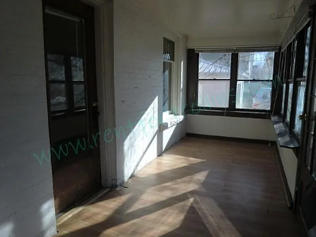 1032 Laporte Ave — Photo 3
