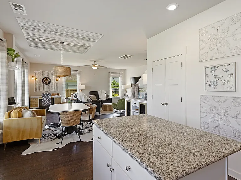 3041 Commonwealth Dr — Photo 24