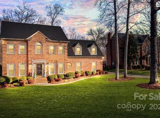 9331 Tillot Dr, Matthews, NC 28105