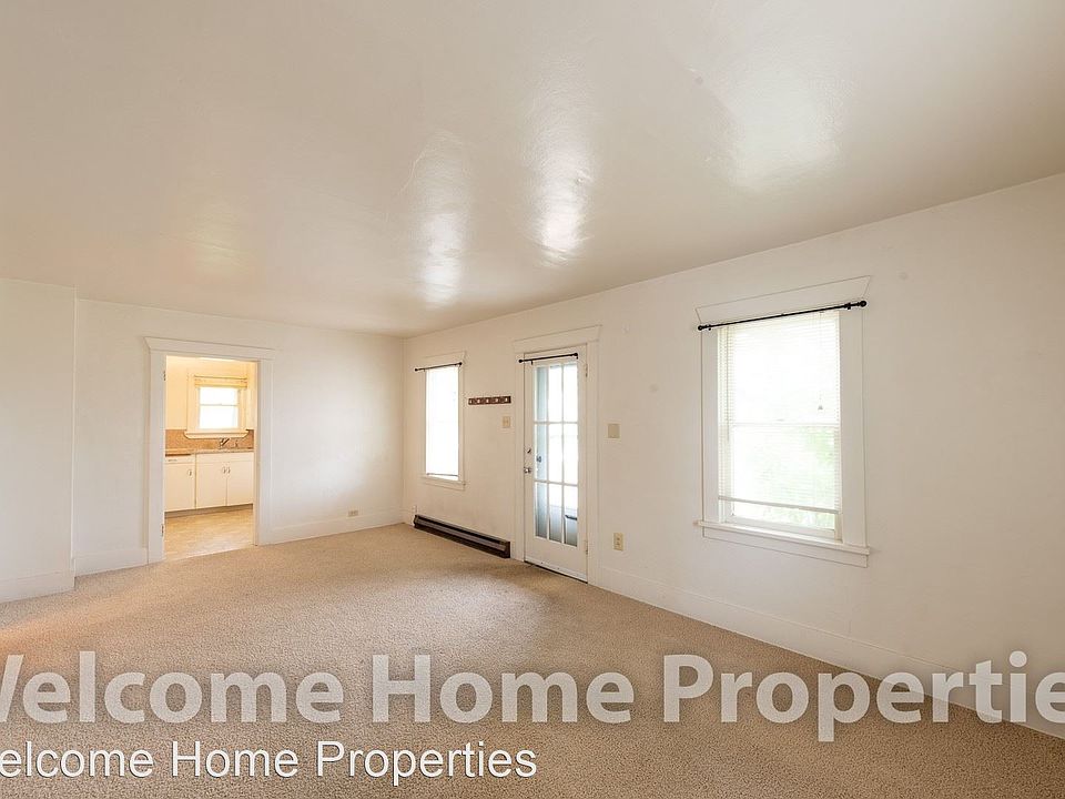 1st image of 128 SE 2nd St #6590147