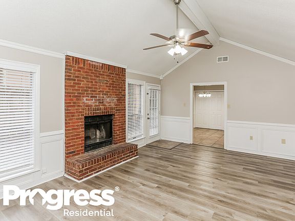 4th image of 3497 E Newberry Ln