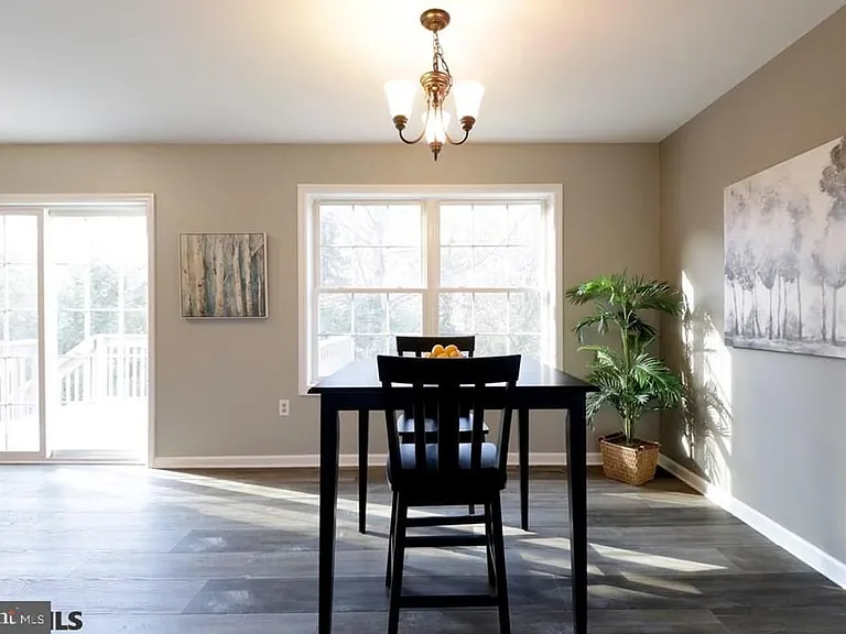 164 Whisper Ridge Dr — Photo 3