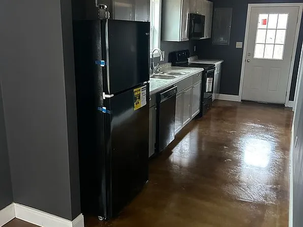 983 State Park Rd, Tupelo, MS 38804