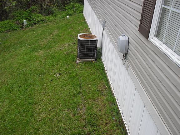 3rd image of 536 Quez Dr