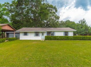415 Rhoda St, Pensacola, FL 32503