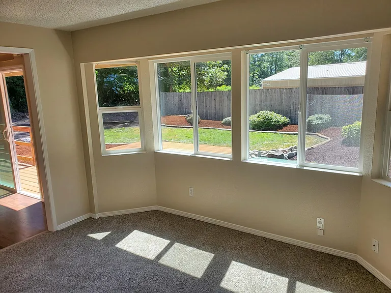 Den/Tv room overlooking the backyard