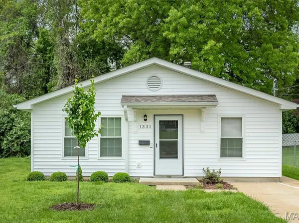 1331 Belrue Ave, Saint Louis, MO 63133