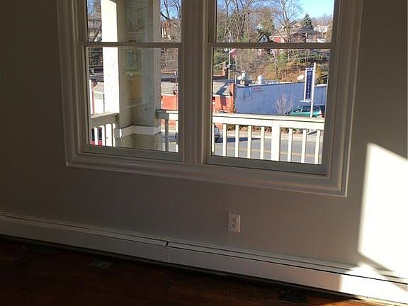 2nd image of 315 N Broadway #1A