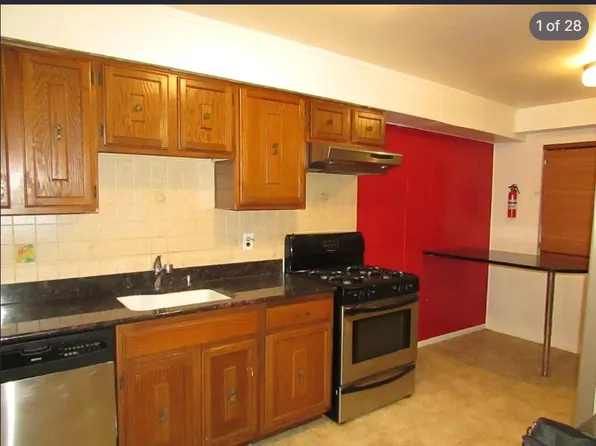102 Sharon Garden Ct #102, Woodbridge, NJ 07095