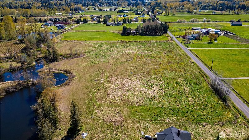 2nd image of 5500 Sand Road
