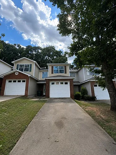 108 Woodmere Dr Photo 1