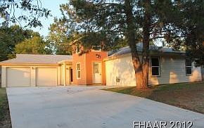 1st image of 1513 Poage Ave
