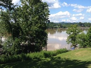 199 Sunset Point Ln, Huntington, WV 25702