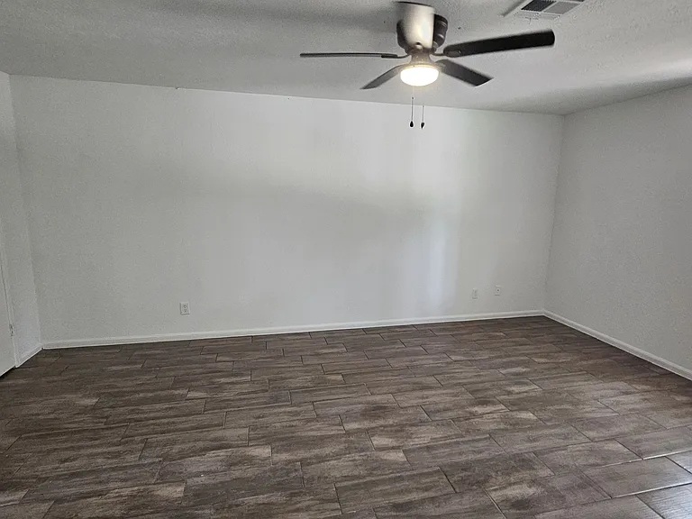 11811 Gardenglen Dr #1 — Photo 12