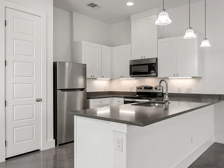 307 San Salvador Ave #101 — Photo 3