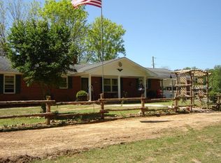209 Baptist Ridge Hwy, Hilham, TN 38568