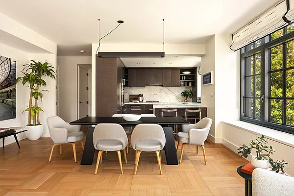 Dining area, photo 1