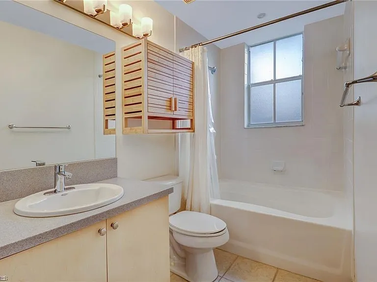 1180 Reserve Way #302 — Photo 6