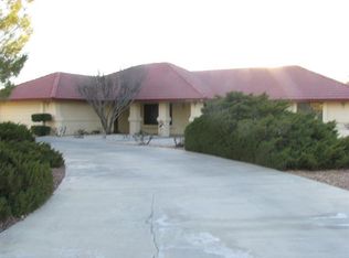 15949 Acoma Rd, Apple Valley, CA 92307