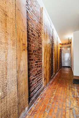 Rented by Nooklyn NYC LLC | media 28