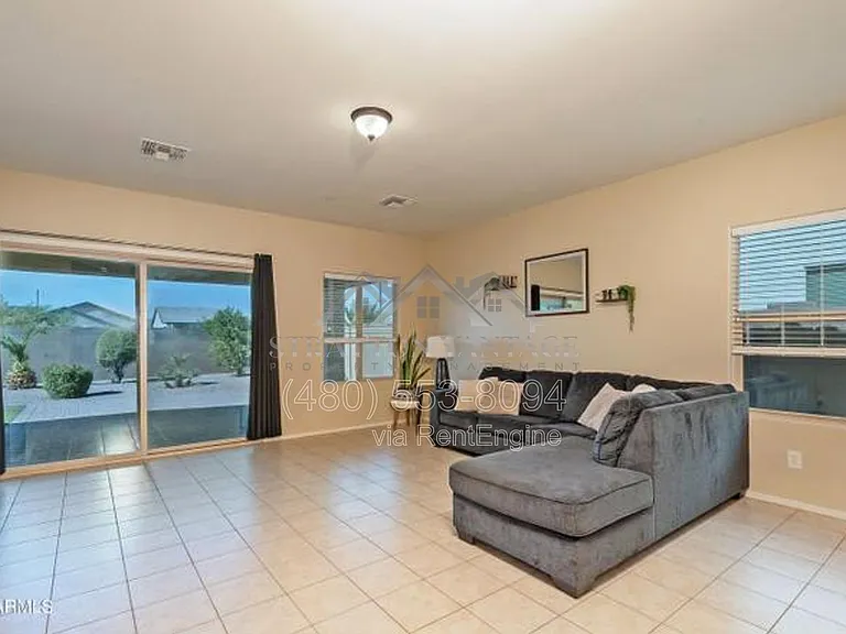 5614 W Montebello Way — Photo 9