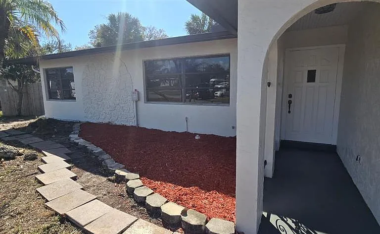 2395 Alda Ln — Photo 17