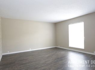 5428 Elm St #3436, Houston, TX 77081