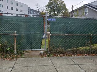 3010 Douglas St NE, Washington, DC 20018