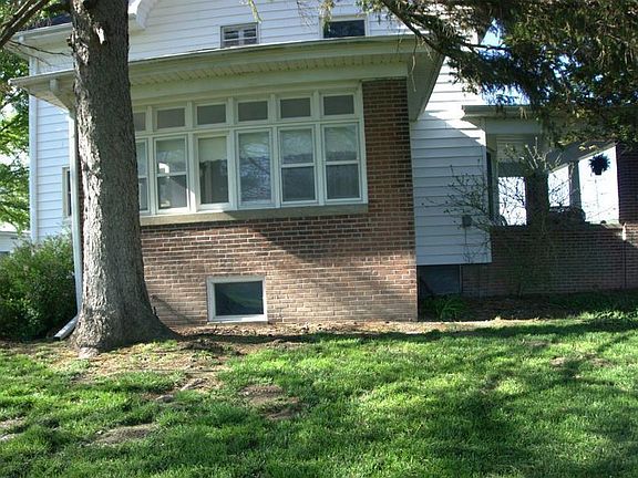 2nd image of 25197 225th St